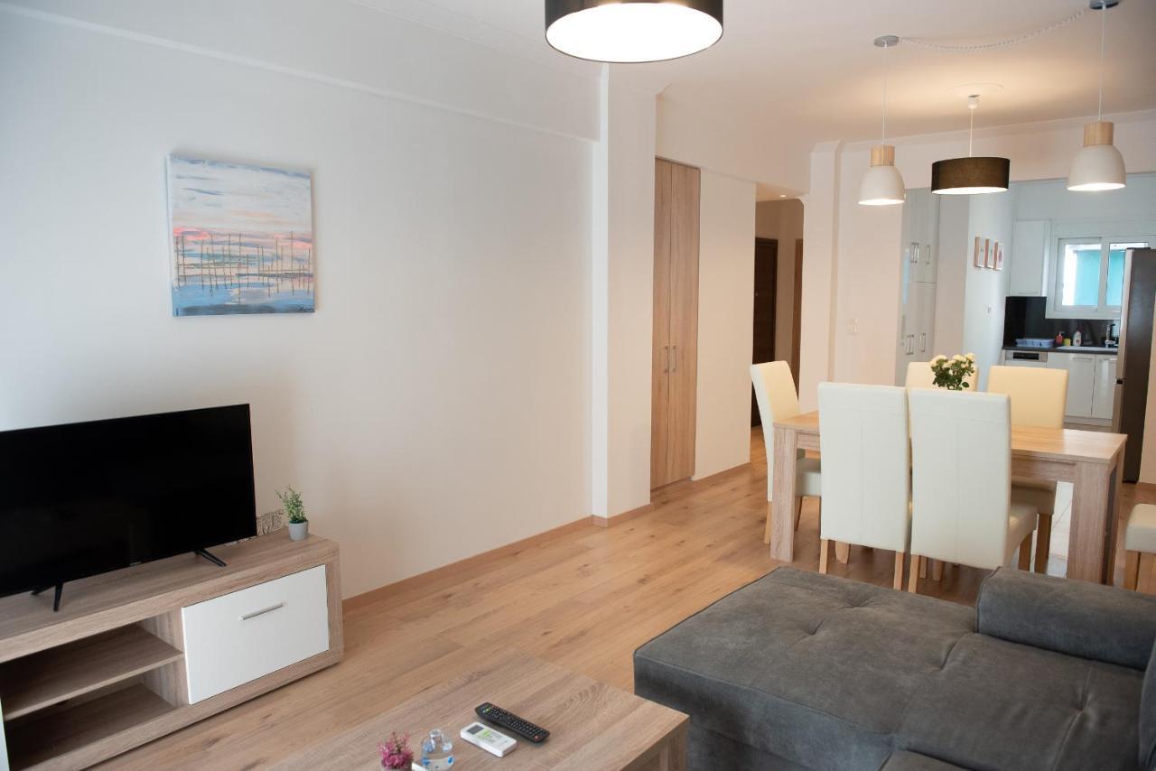 Newly Renovated Flat 500M From Subway Station Apartment Athens Luaran gambar